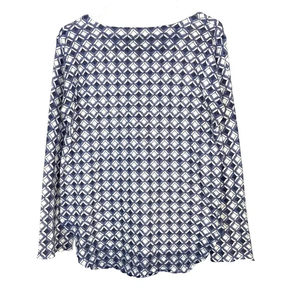 Nally & Millie USA Blue Geometric Print Thin Knit Sweater     Size: M - Picture 3 of 5